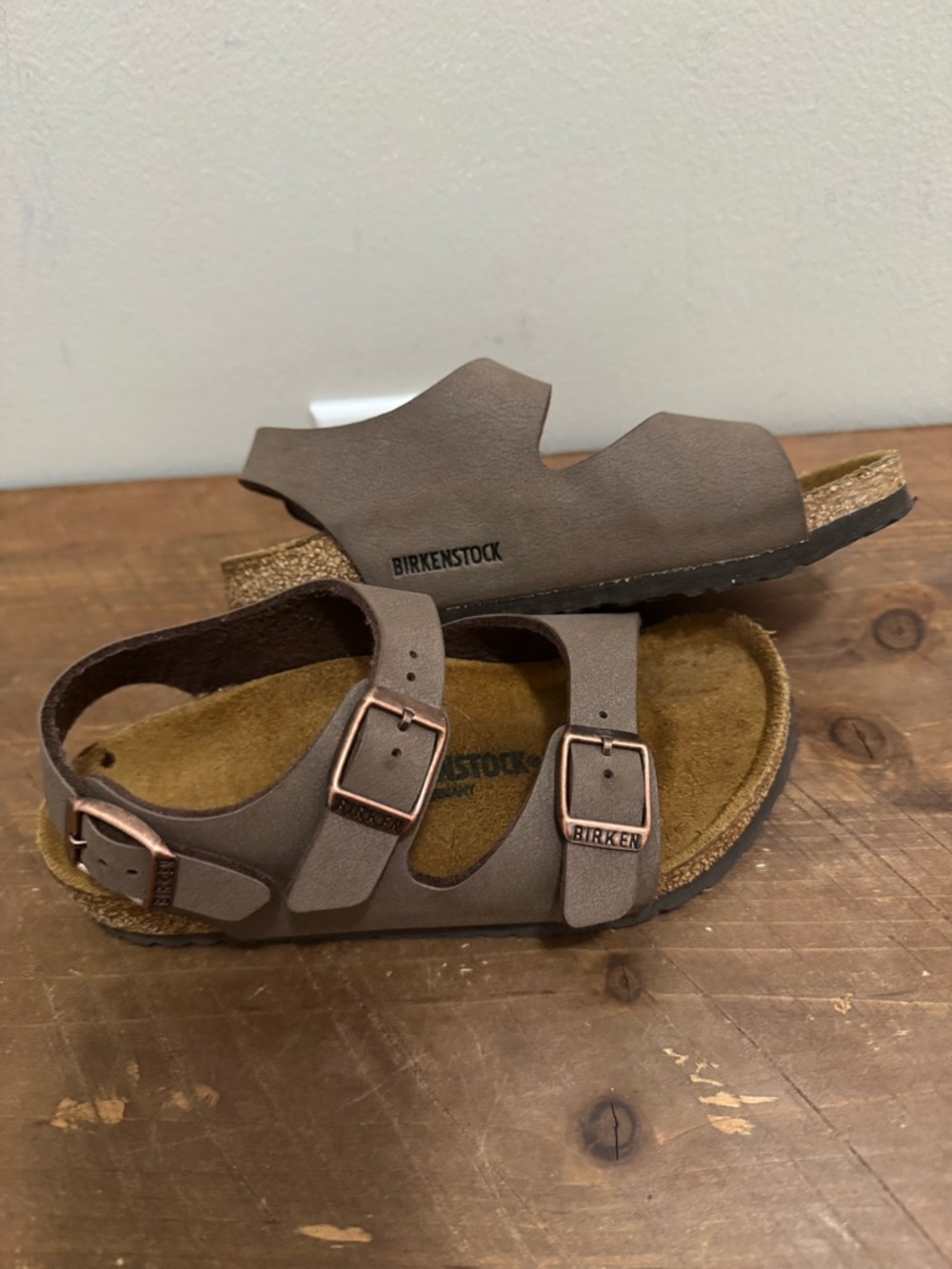 Birkenstock Kids 29  Brown Three-Strap Sandals - Picture 2 of 5